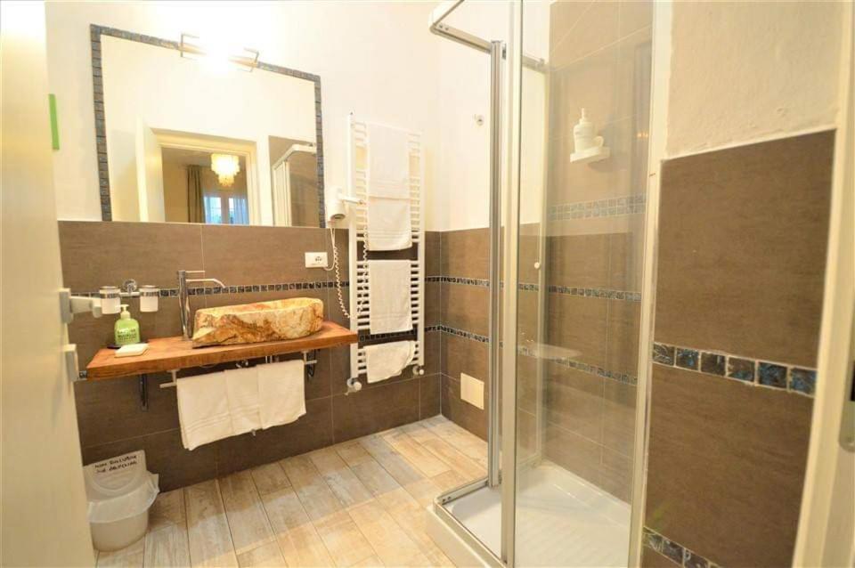 La Spezia Holidays' Rooms Exterior foto