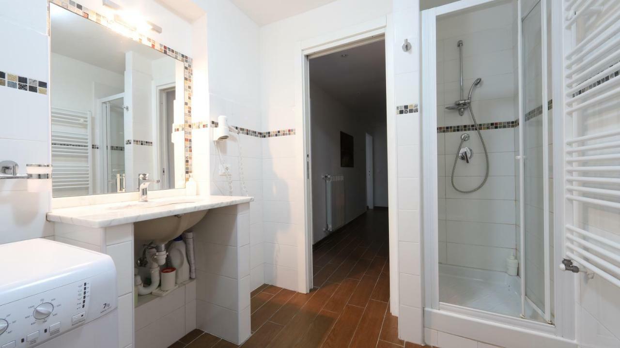 La Spezia Holidays' Rooms Exterior foto